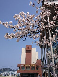 正門